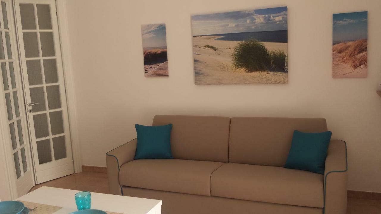 Villetta Acquamarina Torre Lapillo Exterior photo